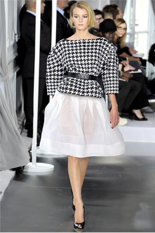 SS 2012 fashion trends: black & white