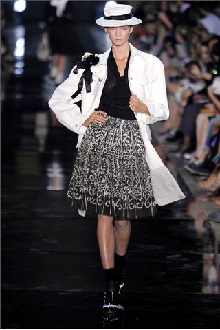 SS 2012 fashion trends: black & white