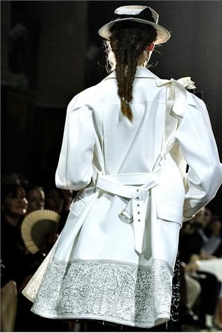 SS 2012 fashion trends: black & white