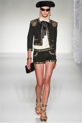 SS 2012 fashion trends: black & white