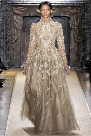 SS 2012 fashion trends: golden goddesses