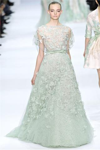 SS 2012 fashion trends: romantic pastels