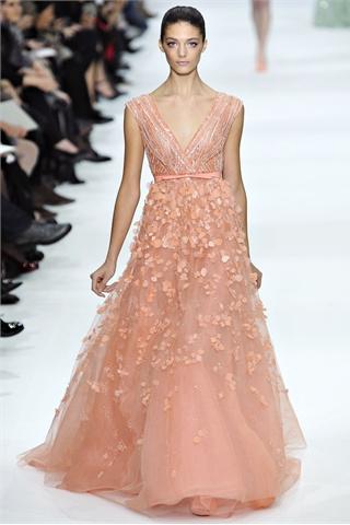 SS 2012 fashion trends: romantic pastels