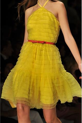 SS 2012 fashion trends: romantic pastels