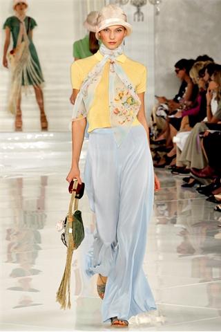 SS 2012 fashion trends: romantic pastels