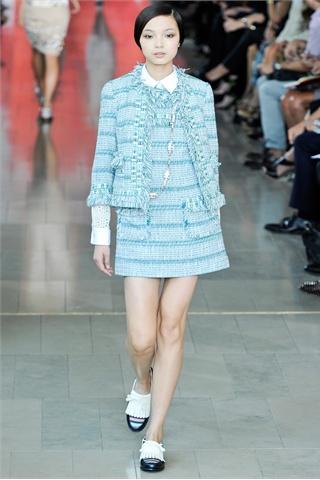 SS 2012 fashion trends: romantic pastels