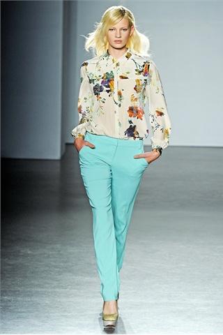 SS 2012 fashion trends: romantic pastels