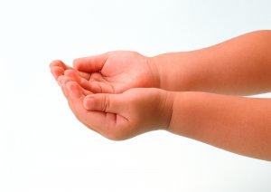 mani bambino