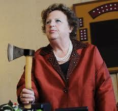 Teresa e il compromesso, il Viminale e la spesa.