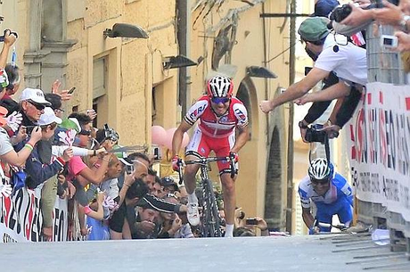 95° Giro D’Italia 10^ Tappa: Joaquin Rodriguez padrone ad Assisi, tappa e Maglia Rosa