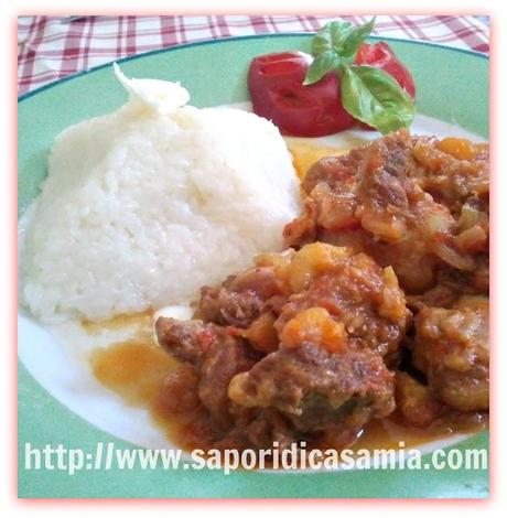 Goulash alla Lucy con risotto all'aglio