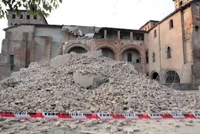 4 del mattino: sveglia, c'è un terremoto in Emilia