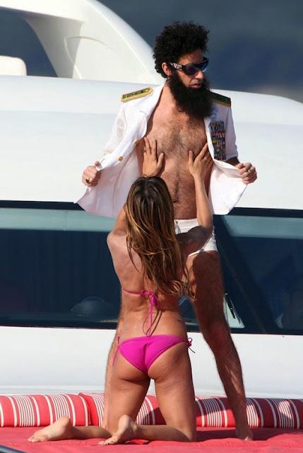 Elisabetta Canalis muore per colpa del Dittatore? Elisabetta Canalis muore per colpa del Dittatore?