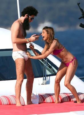 Elisabetta Canalis muore per colpa del Dittatore? Elisabetta Canalis muore per colpa del Dittatore?