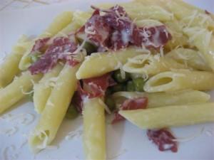 Pasta con bresaola