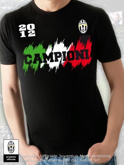 Moda - Festeggia lo scudetto della Juventus con la t-shirt celebrativa