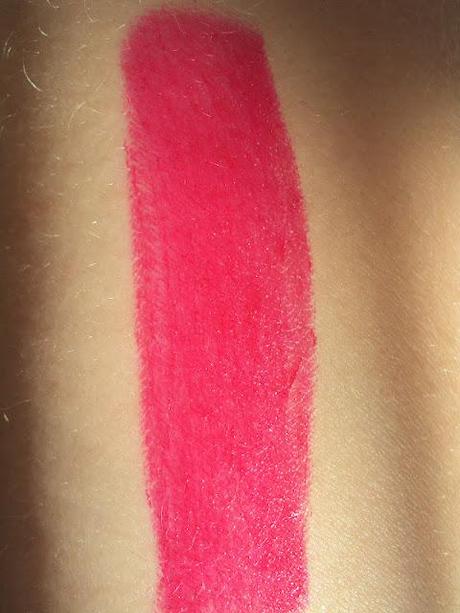 Review - Deborah Milano Red #8