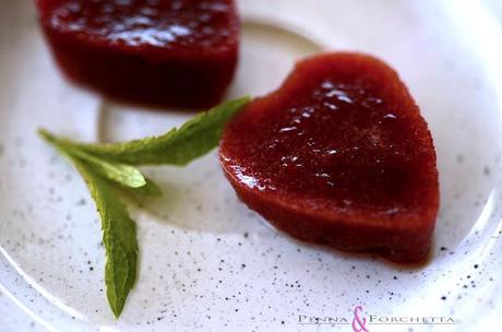 Gelatina di ciliegie con rhum - Cherry jelly with rum