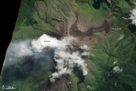 FLUSSO LAVICO DAL VULCANO BAGANA