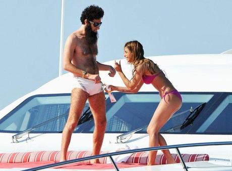 Elisabetta Canalis si diverte con Sacha Baron Cohen