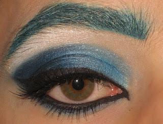 Exaggerated: Green Brows :D