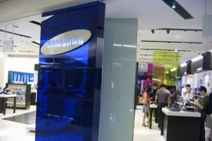 Samsung apre uno store in Canada in pieno stile Apple Store