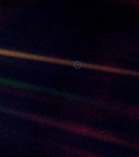 Pale Blue Dot… Quel debole puntino blu…