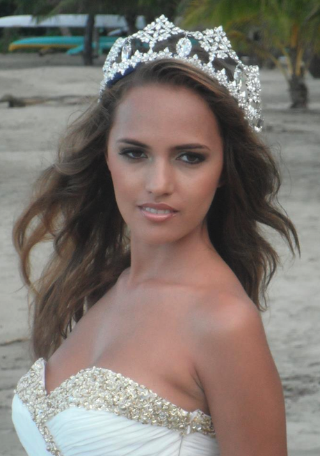 Torika Watters Incoronata Miss World Fiji ma squalifiata dopo 2 settimane