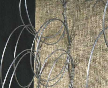 PATTERNS MATERICI NELLE STRAORDINARIE TESSITURE DI SILVIA BECCARIA