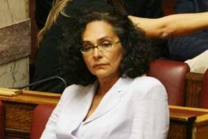 Sofia Sakorafa : “Se restare nella zona euro significa la distruzione della Grecia, noi dovremo andarcene”
