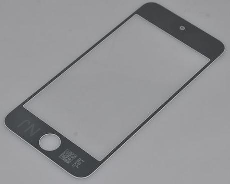 Rumors: Ecco le presunte immagini dell’ iPhone 5