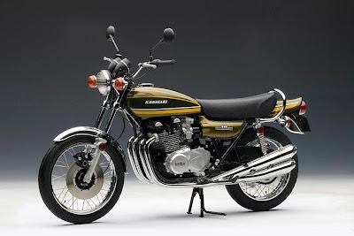 Kawasaki Z1 900 Super Four 1973 by AUTOart