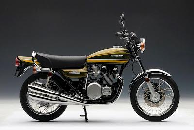 Kawasaki Z1 900 Super Four 1973 by AUTOart