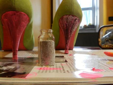 DIY shoes – glitter and shine!