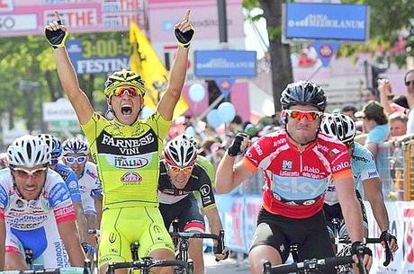 95° Giro D’Italia 18^ Tappa: Guardini vince la grande volata e Joaquin Rodriguez resta in Maglia Rosa