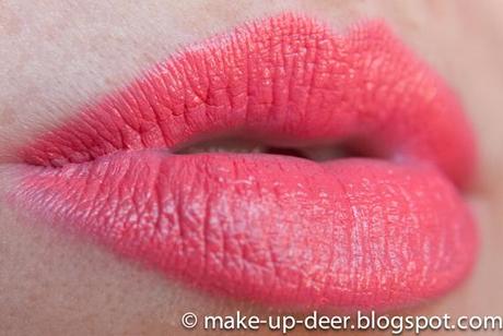 How to use... Mac Shore Leave lip pencil