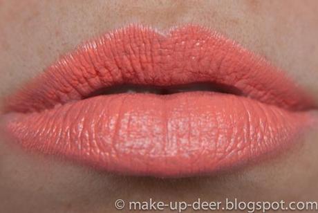 How to use... Mac Shore Leave lip pencil