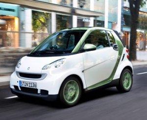 Un bonus di 5mila euro apre la strada all’auto elettrica?