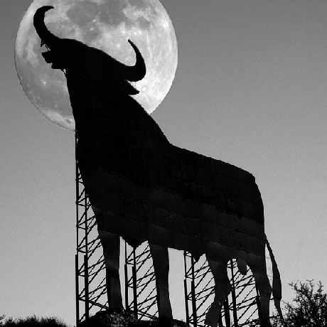 Toros de Osborne, el alma de España