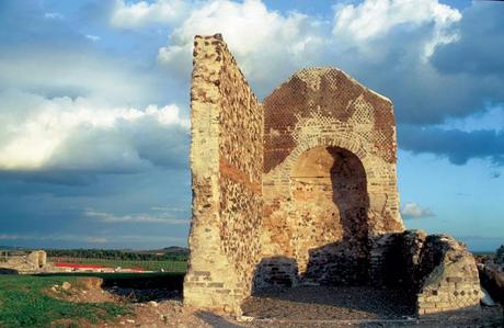 Il parco e la città dell'antica Vulci