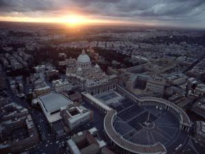 In gabbia il «corvo» del Vaticano