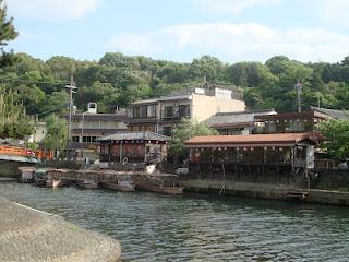 Immagini Giapponesi- Uji, la città del matcha