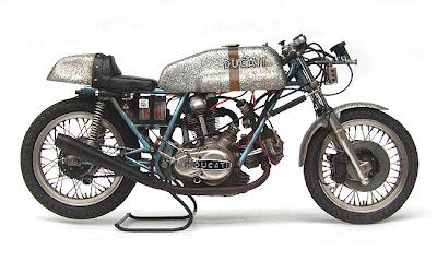 Ducati 750 Imola Racer by Kim's House Garage (Protar)