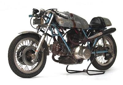 Ducati 750 Imola Racer by Kim's House Garage (Protar)