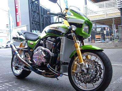 Kawasaki ZRX 1200 R Special