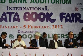 Salone del Libro di Calcutta,  ma dove sono i libri?