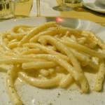 pici cacio e pepe