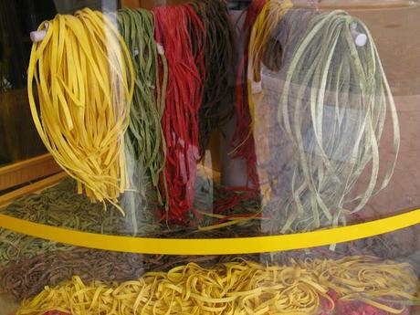 Tricolor Pasta - amazing shop in Trento