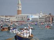 Vogalonga Venezia: olandesi mollo barche rovesciate. Settemila partecipanti