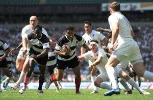 La Rosa inglese punge i Barbarians 57 a 26